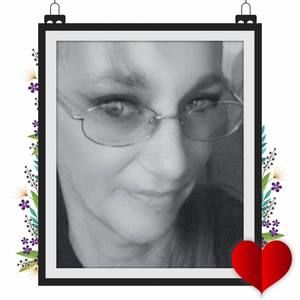 Meet your Posher, Debbra